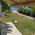 Holiday home Sea Side View Dikella